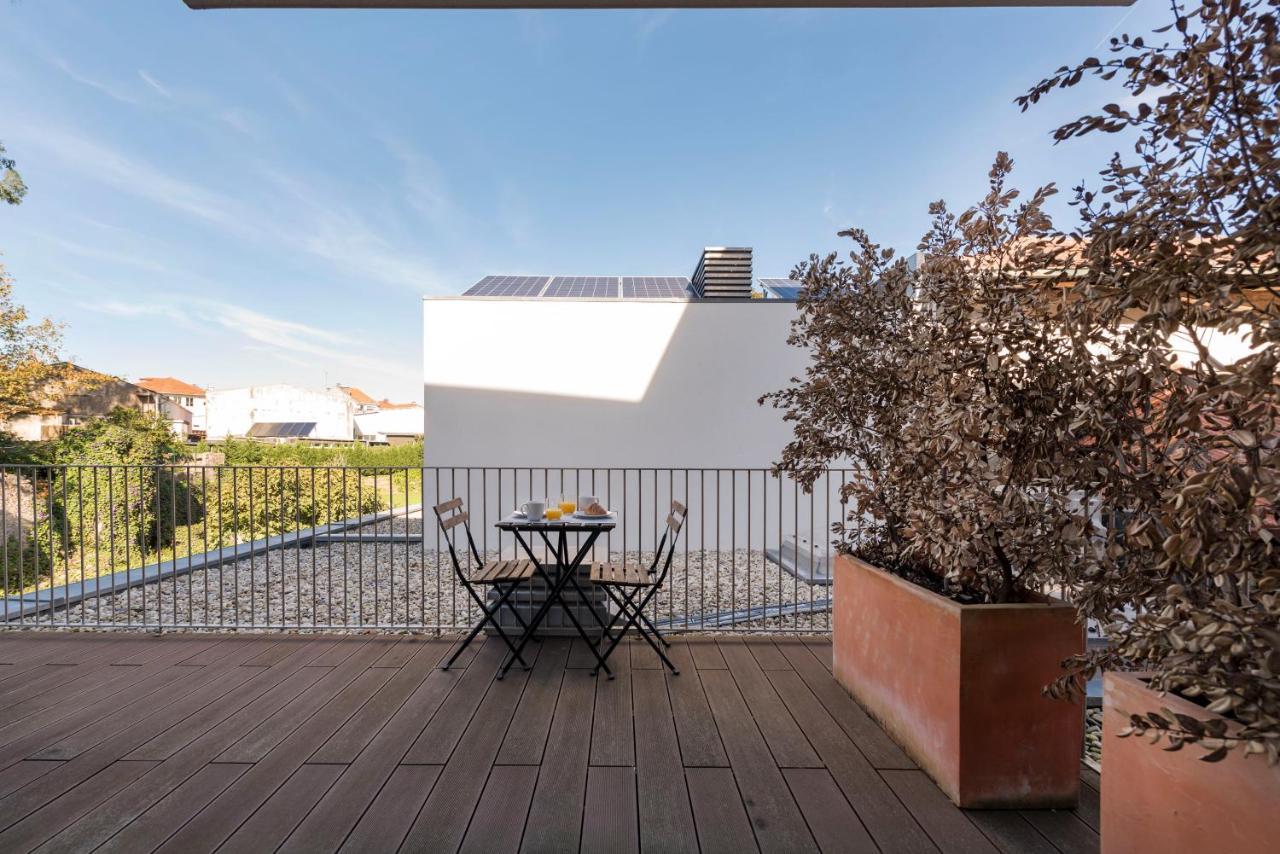 Lovelystay - Primrose 2Br Flat With Free Parking, Ac And Balcony Porto Kültér fotó