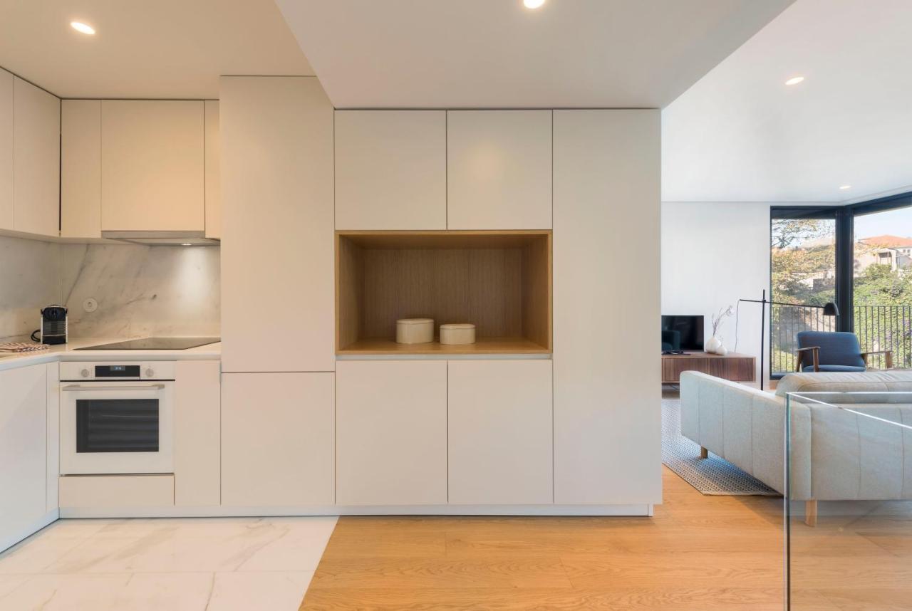 Lovelystay - Primrose 2Br Flat With Free Parking, Ac And Balcony Porto Kültér fotó