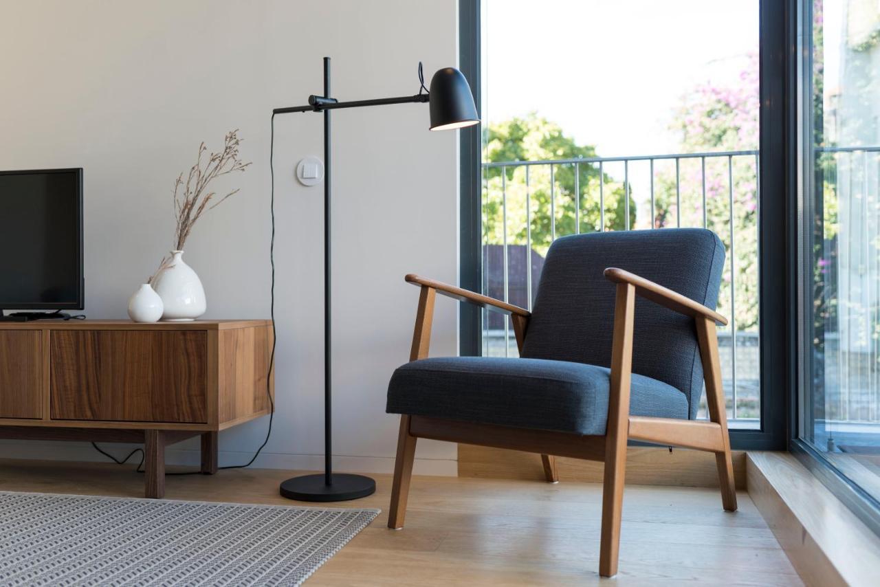 Lovelystay - Primrose 2Br Flat With Free Parking, Ac And Balcony Porto Kültér fotó